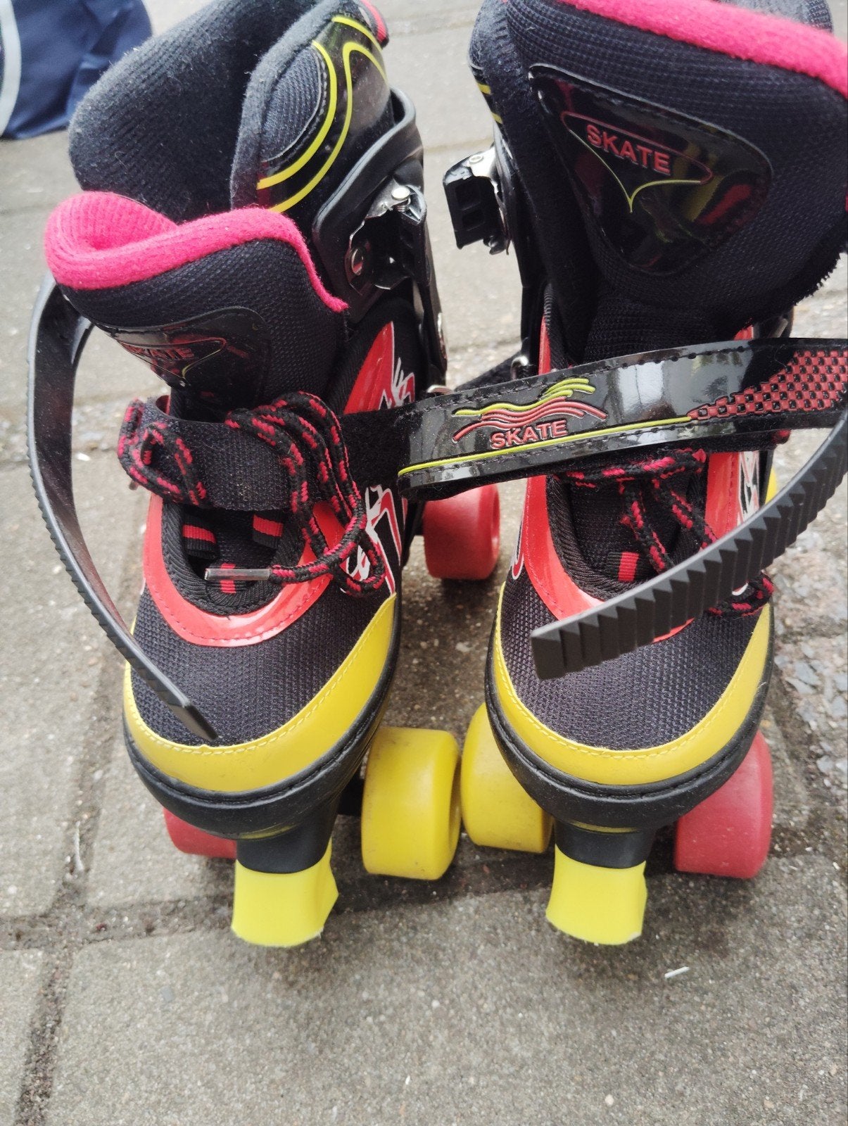 Verstelbare rolschaatsen maat 35-37, Fietsen en Brommers, Steps, Ophalen of Verzenden, Gebruikt