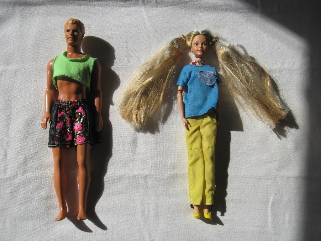 Ken (1968) Barbie (1985) beide Mattel Inc. evt. + 4x Barbie, Ophalen of Verzenden, Gebruikt, Barbie
