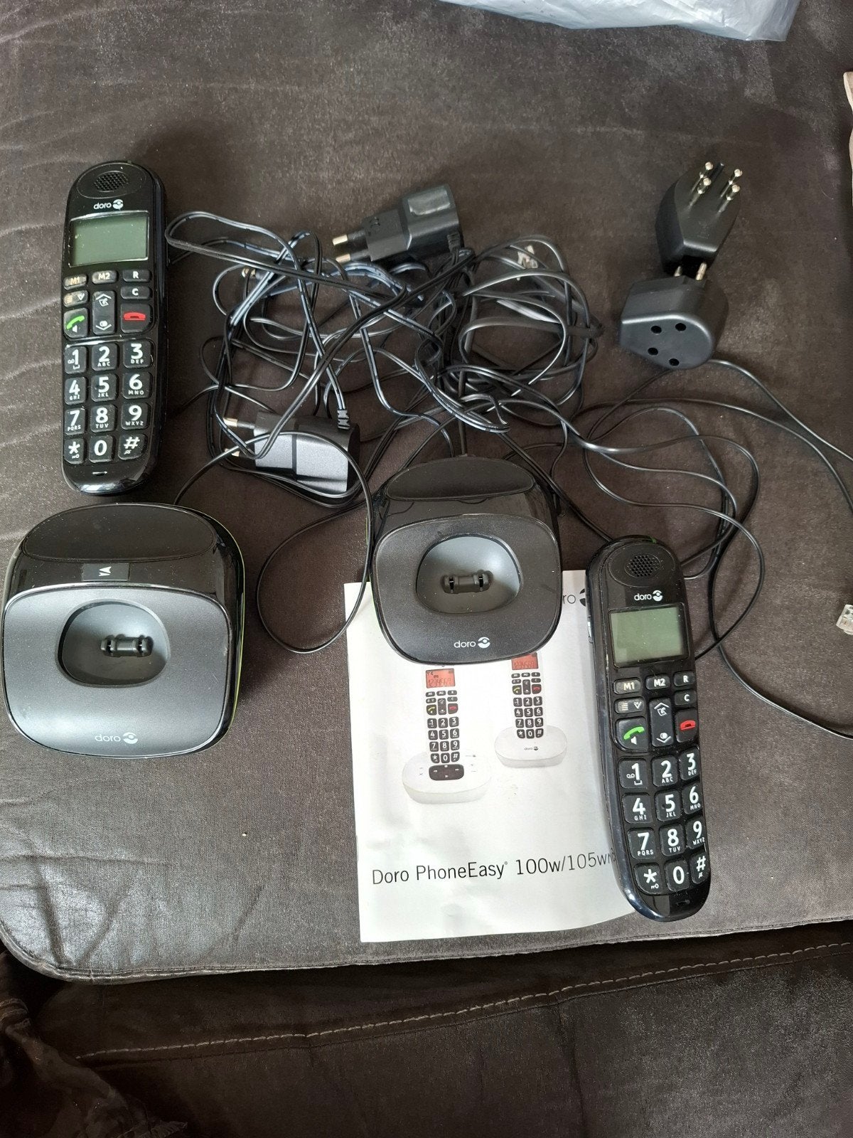 Doro PhoneEasy 100w/105wm draadloze telefoons (2 stuks), Ophalen of Verzenden, Gebruikt, 2 handsets