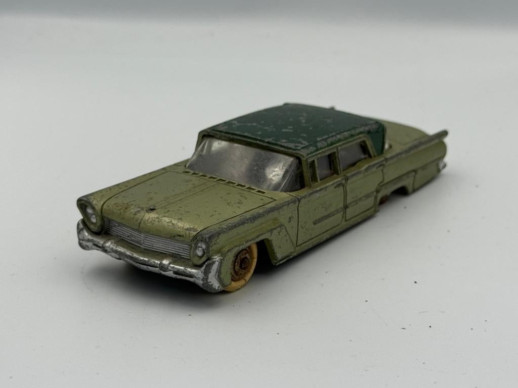 Dinky Toys Lincoln Premiere, Ophalen of Verzenden, Zo goed als nieuw, Auto, Dinky Toys