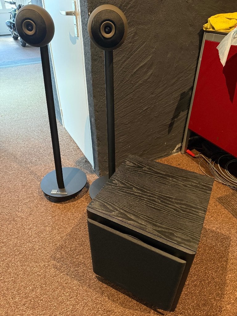 Cabasse Luidspreker Set, Gebruikt, Inclusief standaarden, Speakerset, 60 tot 120 watt