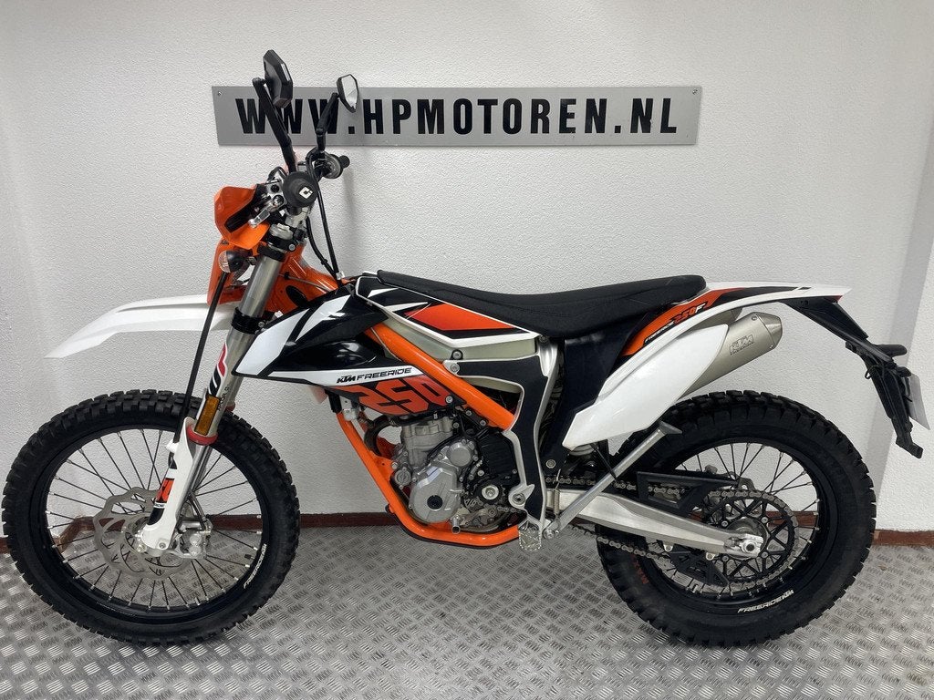 KTM FREERIDE 250 F 4T BOVAGGARANTIE 726 KM. ! 1e EIG., 250 cc, Bedrijf, Toermotor, KTM Sportmotorcycle Nederland