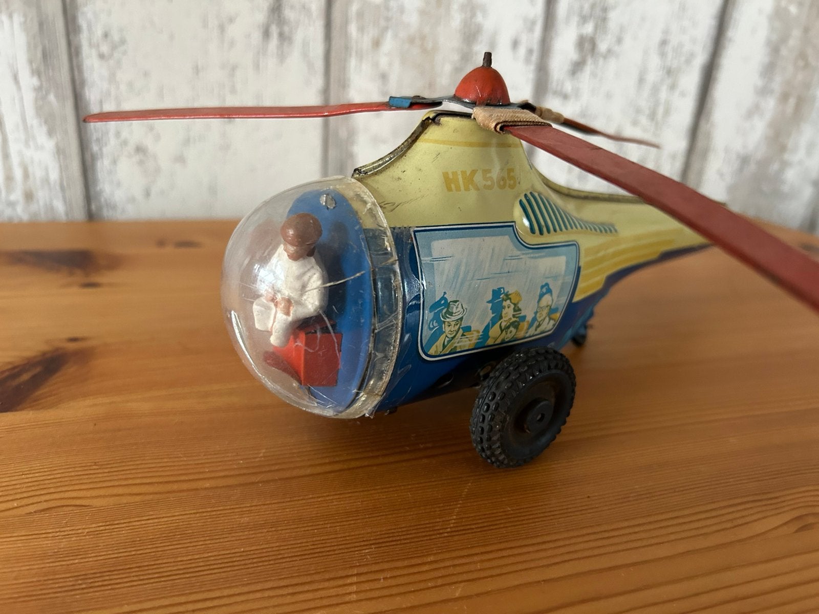 Oude blikken helikopter., Antiek en Kunst, Ophalen