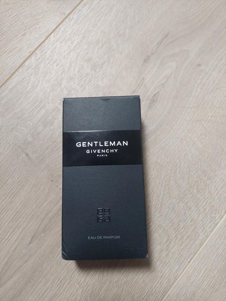 Givenchy Gentleman Eau de Parfum 50 ml, Ophalen of Verzenden, Zo goed als nieuw