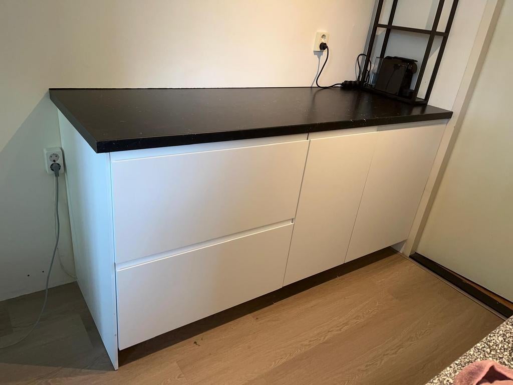 IKEA keukenblok met Medelstor vaatwasser, Huis en Inrichting, Ophalen, Gebruikt, Wit, Enkelwandige keuken