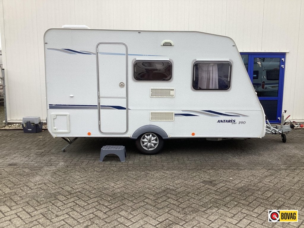 Caravelair Antares 390 LUXE, Caravans en Kamperen, Caravans, Bedrijf, Treinzit, Tot en met 3, Luifel