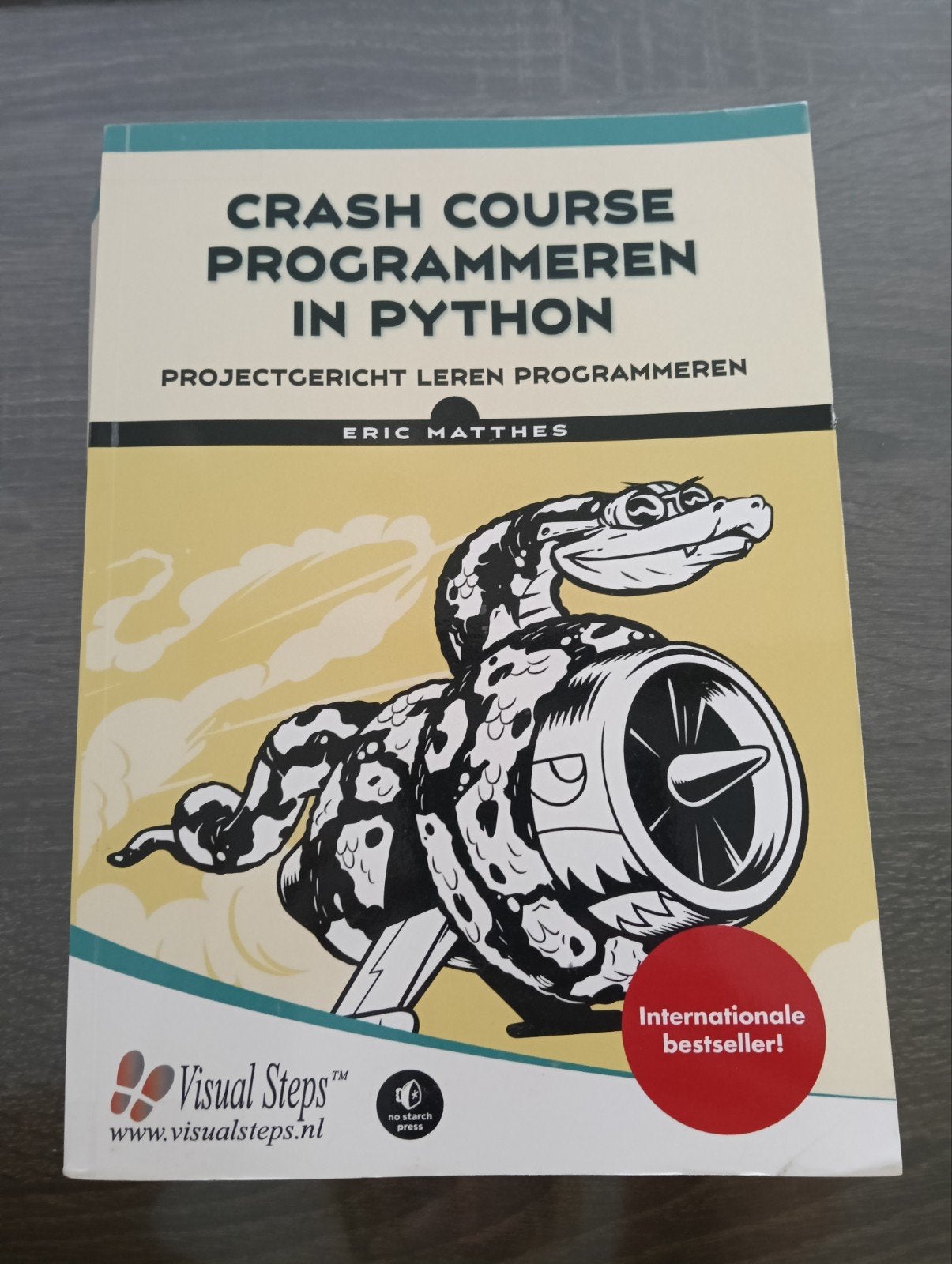Crash Course Programmeren in Python  ISBN 978 90 5905 647 9, Ophalen of Verzenden, Gelezen, Programmeertaal of Theorie, Eric Matthes