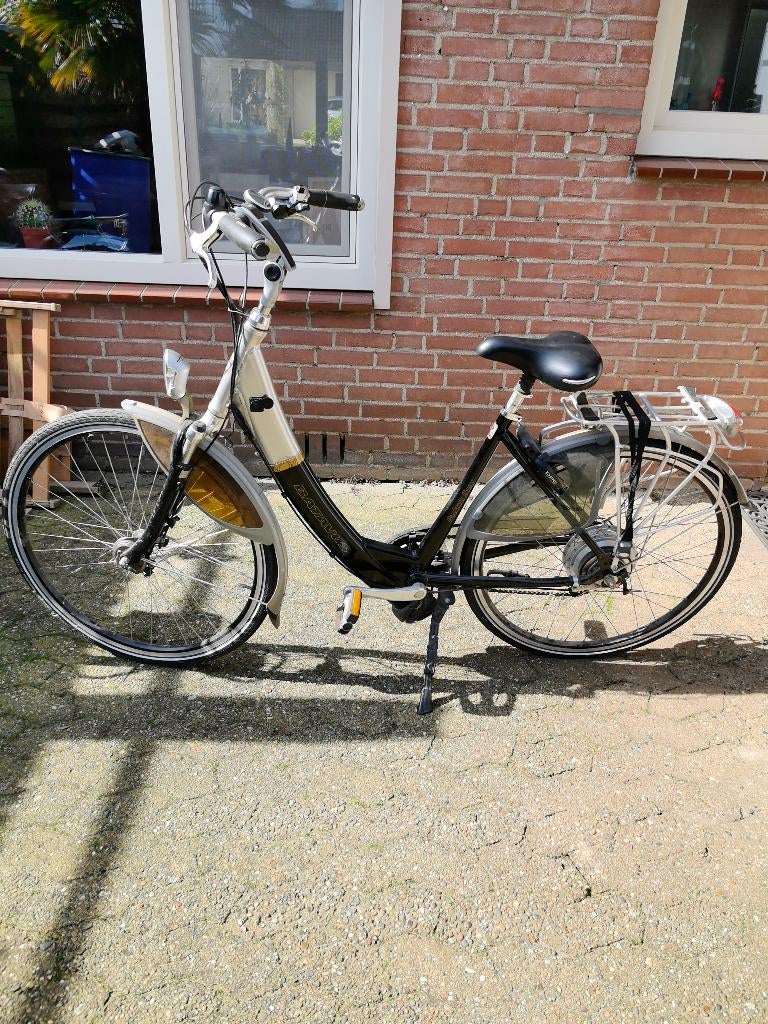 Sparta elektrische fietsen, Fietsen en Brommers, Fietsen | Dames | Damesfietsen, Ophalen, Gebruikt, Sparta, Versnellingen