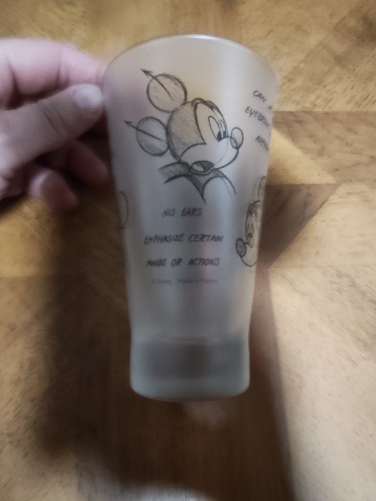Mickey Mouse Disneyland Paris glas, Ophalen of Verzenden, Mickey Mouse, Zo goed als nieuw, Servies