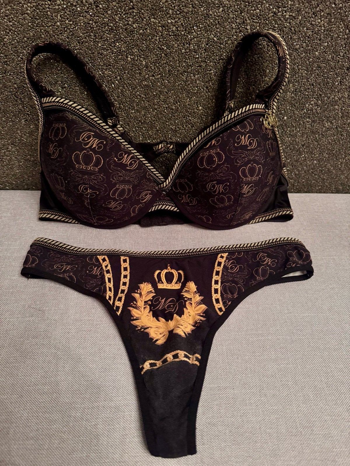 Marlies Dekkers Lingerieset BH 80B & String M-L Nieuw!, Kleding | Dames, Verzenden, Zwart, Setje