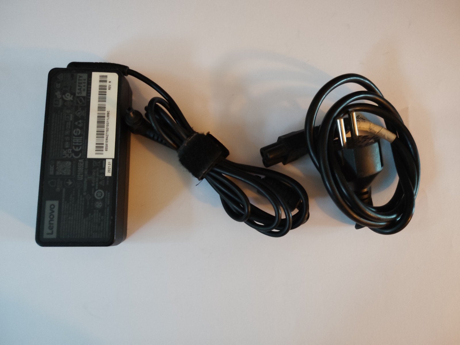 Lenovo Oplader  65W dunne pin te koop, Ophalen of Verzenden, Gebruikt, Lenovo