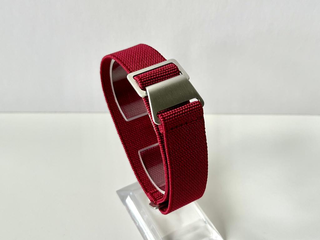 Elastische NATO Horlogeband 20mm Rood, Overige merken, Overige materialen, Polshorloge, Overige materialen