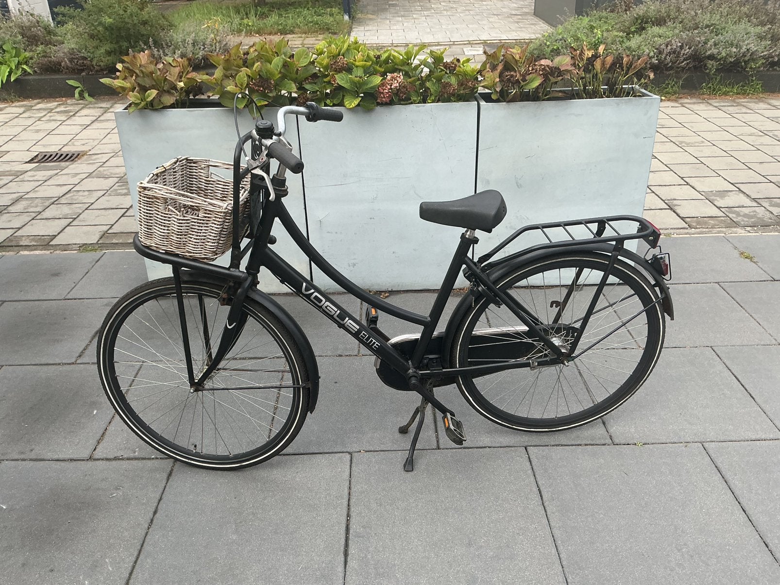 28 inch vogue omafiets, Fietsen en Brommers, Fietsen | Meisjes, Ophalen, Gebruikt, 26 inch of meer, Versnellingen