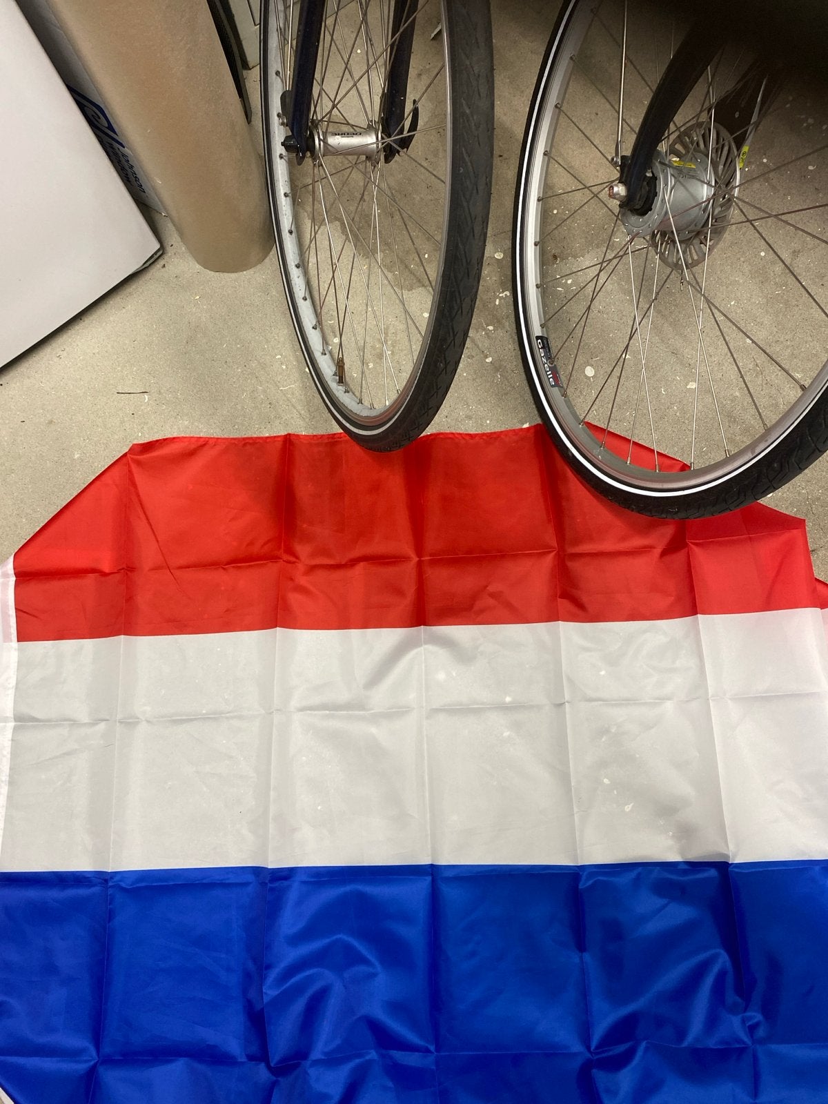 Nederlandse vlag 100x150 cm, Ophalen of Verzenden, Nieuw