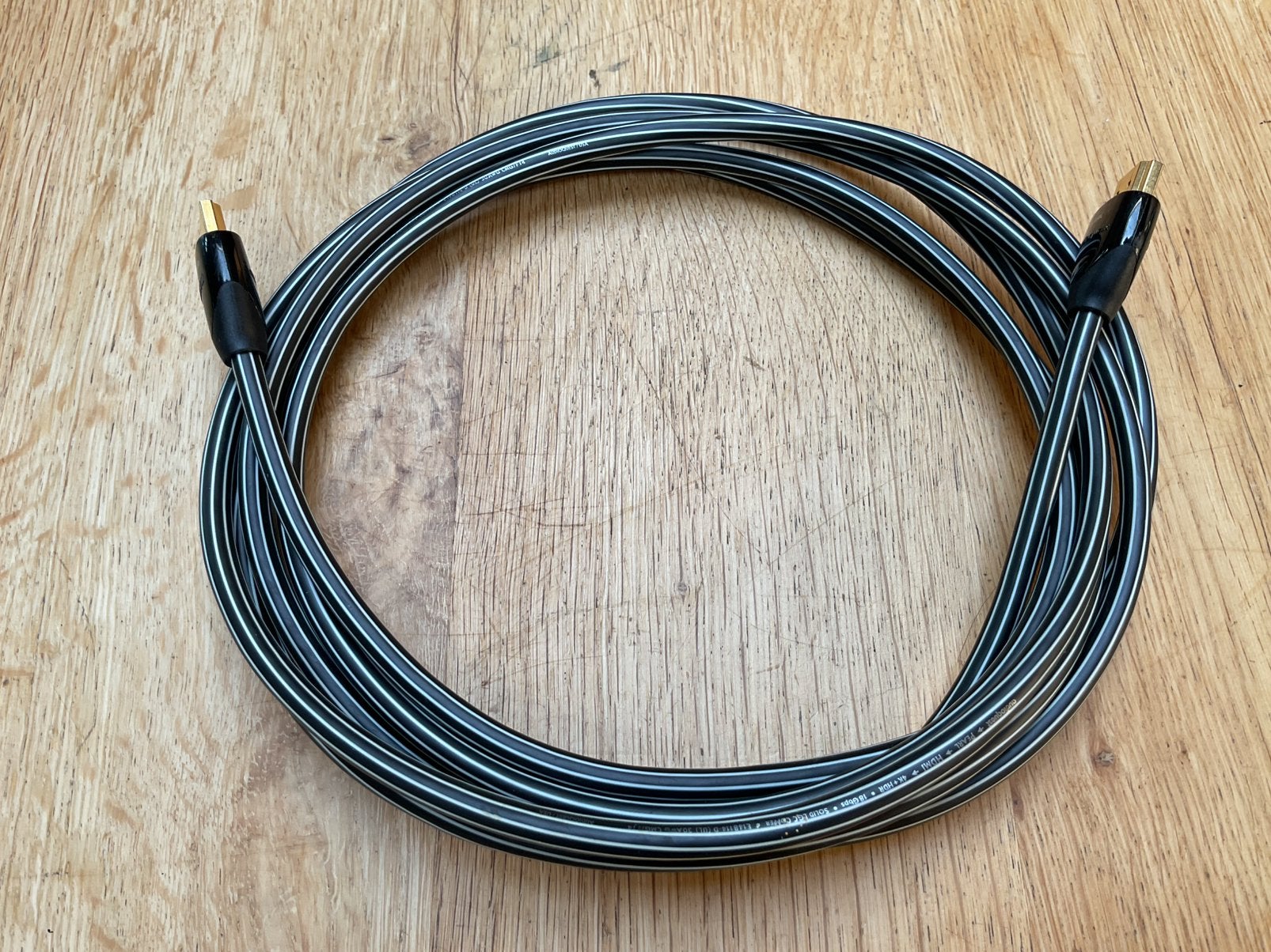 AudioQuest Pearl HDMI 4K + HDR 18 Gbps kabel 300cm, Audio, Tv en Foto, Audiokabels en Televisiekabels, Ophalen of Verzenden, Zo goed als nieuw
