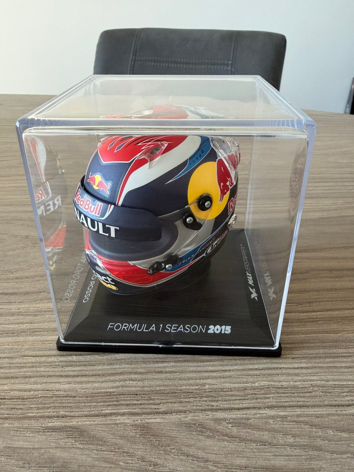 1:4 seizoenshelm 2015, Ophalen of Verzenden, Zo goed als nieuw, Formule 1