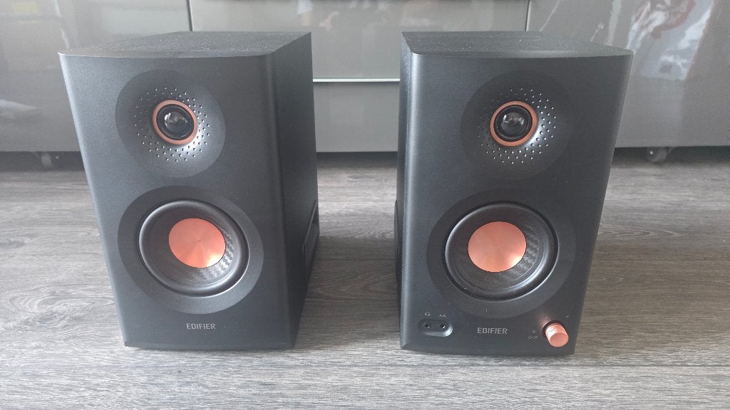 Edifier MR5 Tri-Amped Speakers Bluetooth 6.0 HiRes LDAC, Audio, Tv en Foto, Luidsprekers, Overige merken, Studiomonitor, Ophalen of Verzenden