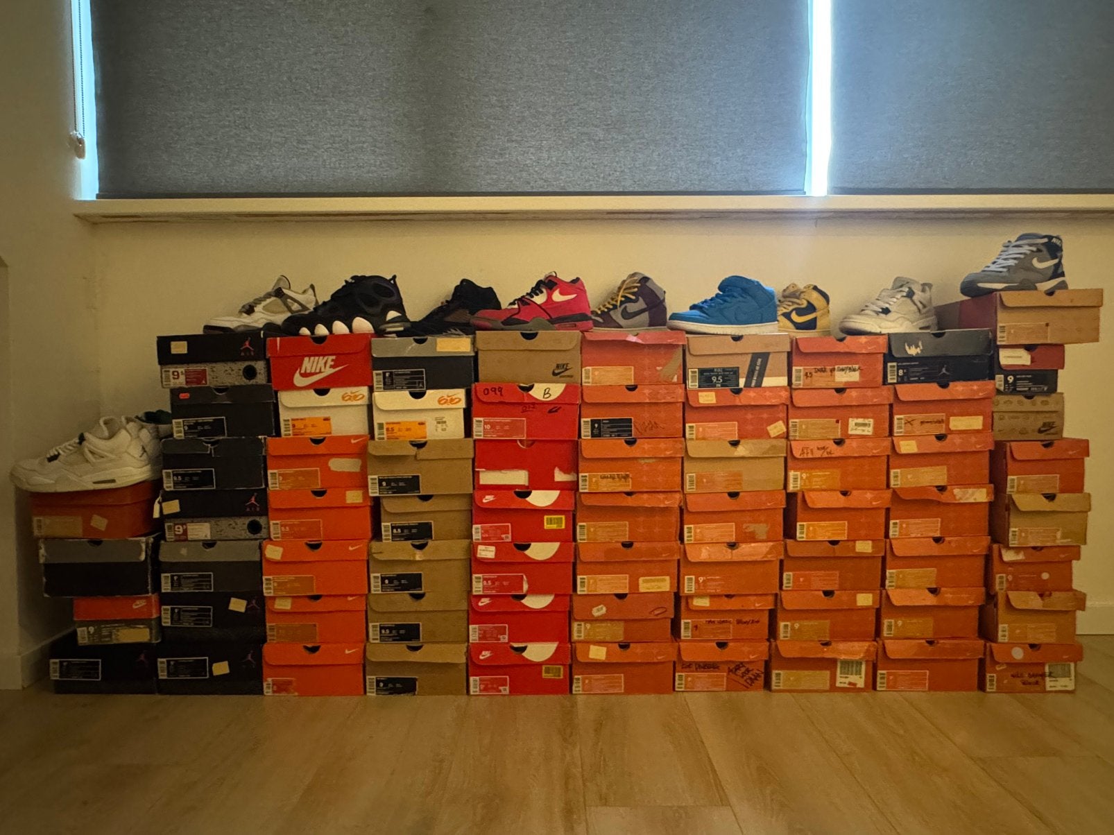 Grote collectie van 70 paar Nike sneakers – 2001 t/m 2024, Ophalen of Verzenden, Zo goed als nieuw, Overige kleuren
