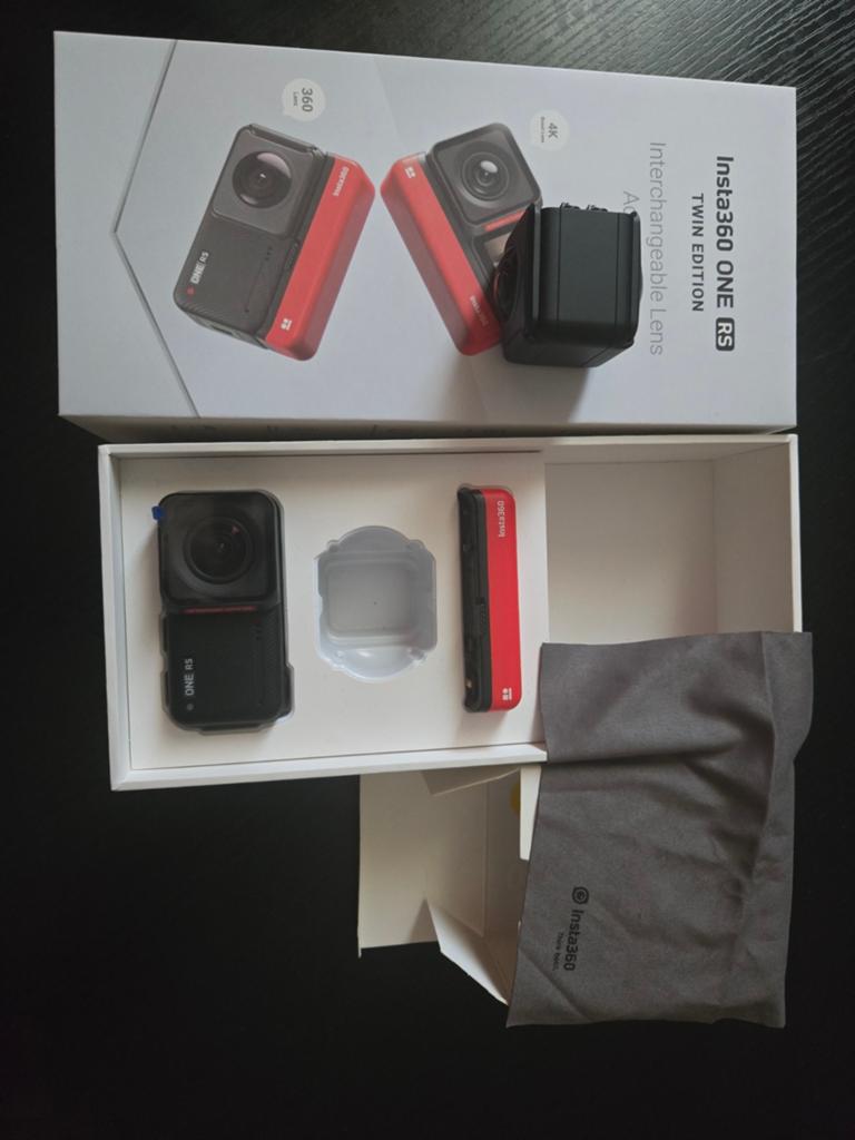 nooit gebruikte insta 360 one rs twintig edition, Audio, Tv en Foto, Actiecamera's, Ophalen, Overige merken