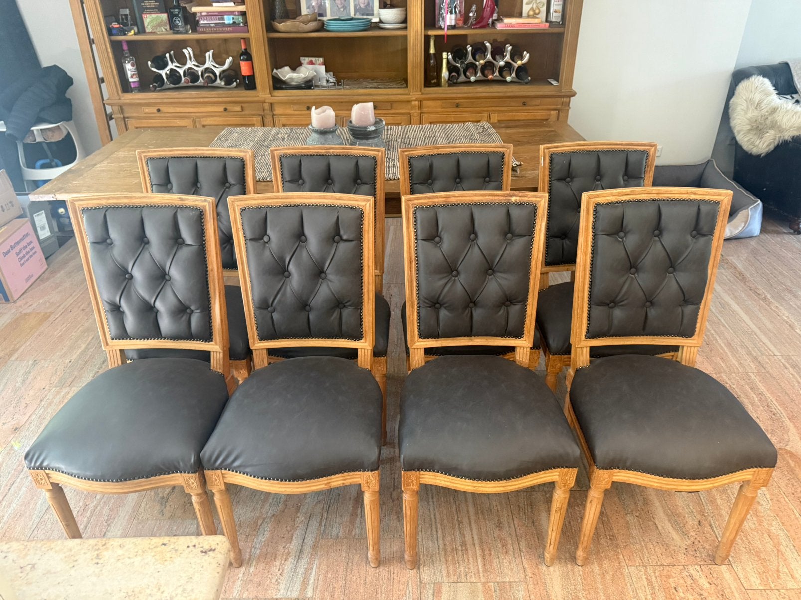 8 luxe eetkamerstoelen  Van Roon, Ophalen