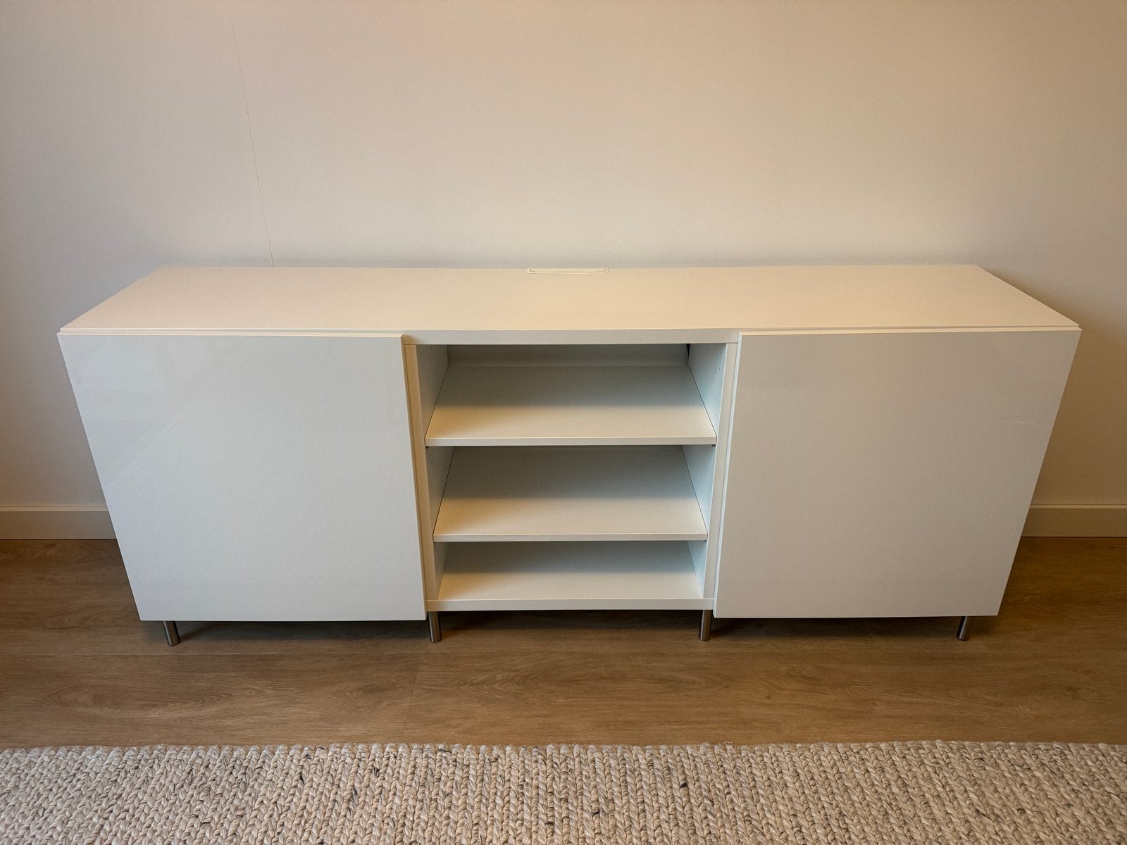 Ikea Besta TV-meubel wit, 180x60x40 cm, hoogglans deuren, Huis en Inrichting, Ophalen, Gebruikt, 150 tot 200 cm, Overige houtsoorten