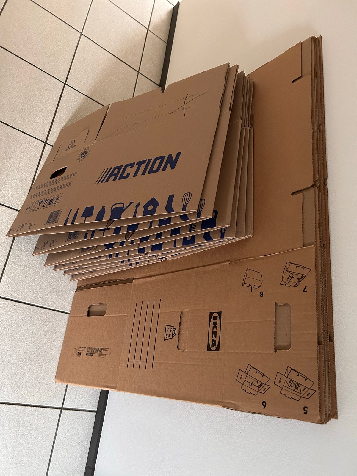 Verhuisdozen (Action en IKEA), Doe-het-zelf en Verbouw, Ophalen, 40 tot 60 cm, 50 tot 75 cm, 35 tot 50 cm