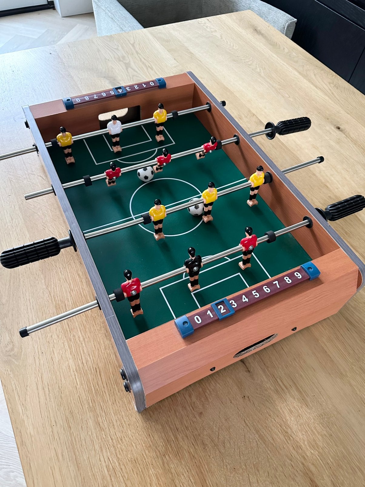 Tafelvoetbalspel, Ophalen, Zo goed als nieuw