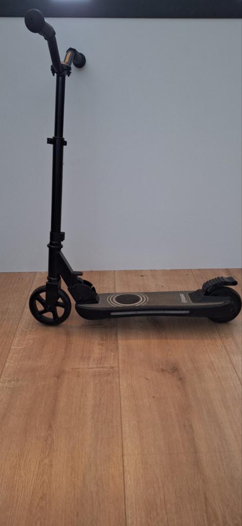 Elektrische kinder step, Fietsen en Brommers, Steps, Ophalen, Elektrische step (E-scooter)
