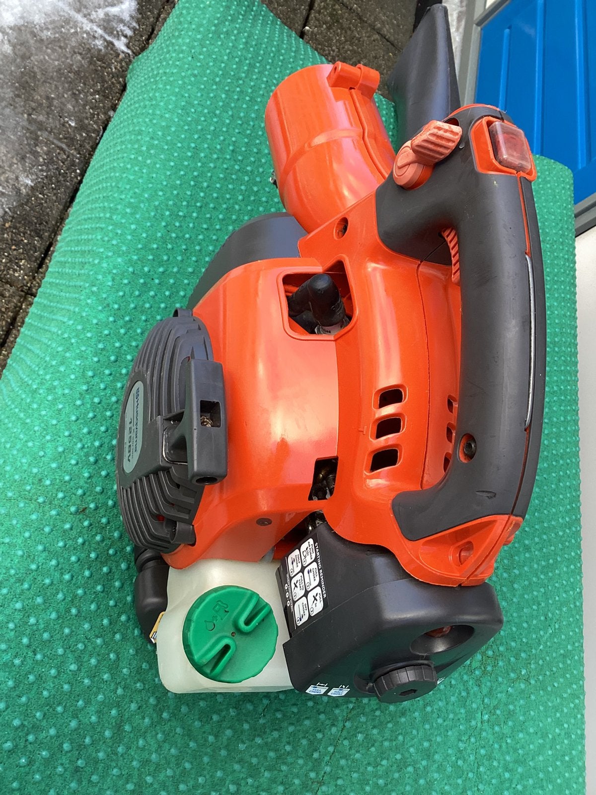 Hand blazer Husqvarna, Tuin en Terras, Bladblazers, Ophalen of Verzenden, Zo goed als nieuw, Benzine
