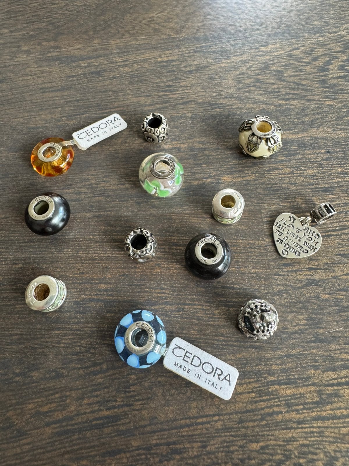 Tedora bedels zilver, Ophalen of Verzenden, Zo goed als nieuw, Tedora, 4 bedels of meer