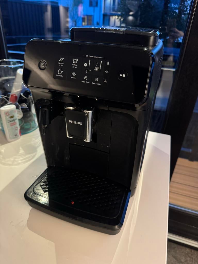 Philips 1200 serie koffiemachine EP1220, Witgoed en Apparatuur, Koffiezetapparaten, Ophalen, Zo goed als nieuw, Koffiemachine