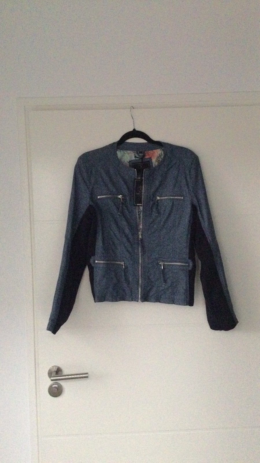 Rino & Pelle nieuw blauw zomerjasje met vogelvoering maat 40, Kleding | Dames, Ophalen of Verzenden, Nieuw, Maat 38/40 (M), Blauw