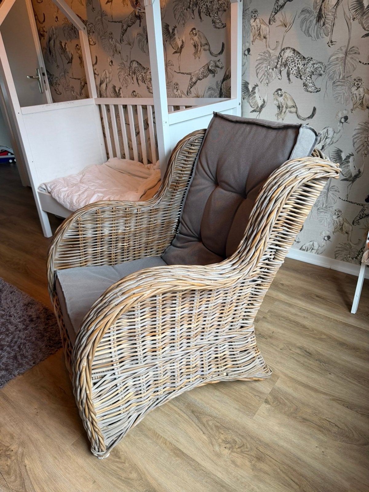 Royale rotan arm-stoel / fauteuil, Tuin en Terras, Tuinstoelen, Ophalen, Zo goed als nieuw, Rotan