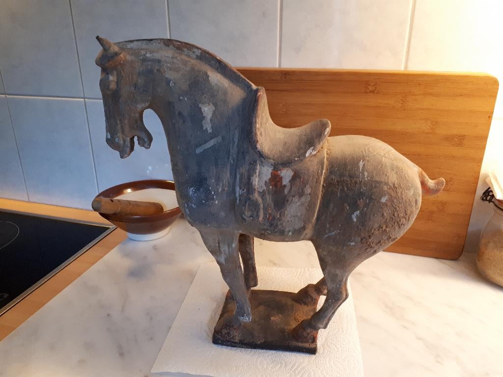 China , Terracotta Paard , mogelijk Han of Tang dynasty, Ophalen