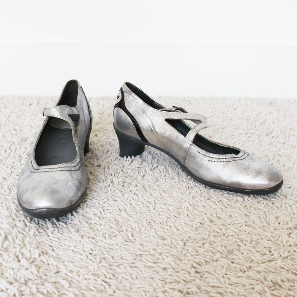 Mooie Zilver Leren Durea Pumps s6 (Maat 4½ / 37½) € 55,-, Durea, Pumps, Overige kleuren, Ophalen of Verzenden