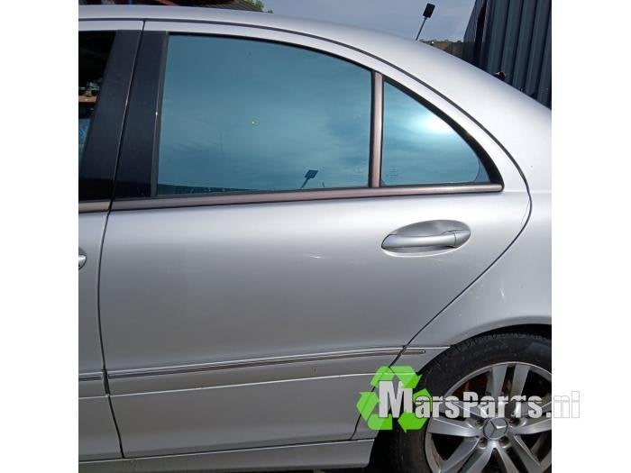 Portier 4Deurs links-achter van een Mercedes C-Klasse, Gebruikt, -, Deur, Ophalen of Verzenden