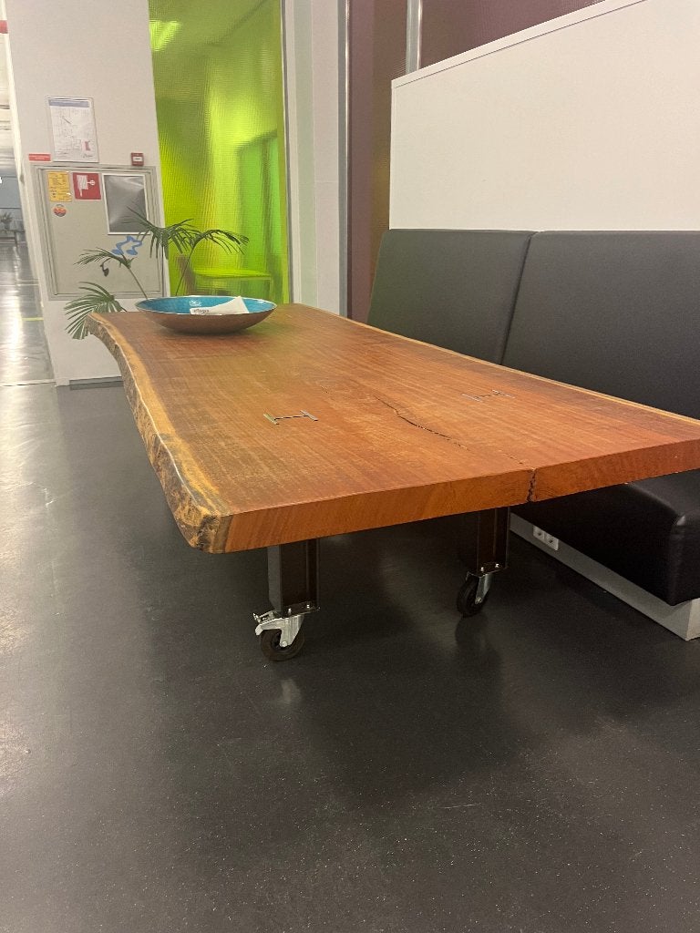 unieke boomstamtafel, Huis en Inrichting, Tafels | Eettafels, Ophalen, Overige materialen, Gebruikt, 100 tot 150 cm