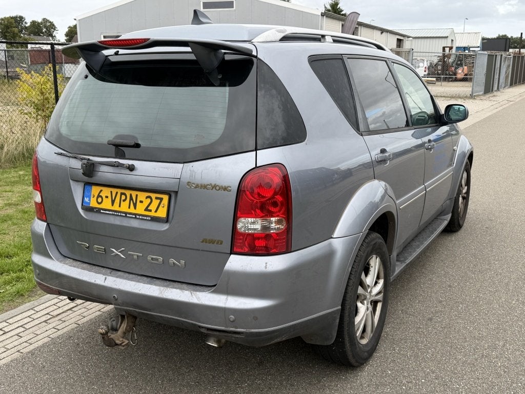 SsangYong Rexton RX 270 XVT Quartz| AUTOMAAT| EURO5| CLIMA|, Auto's, Automaat, Euro 5, Stof, Gebruikt