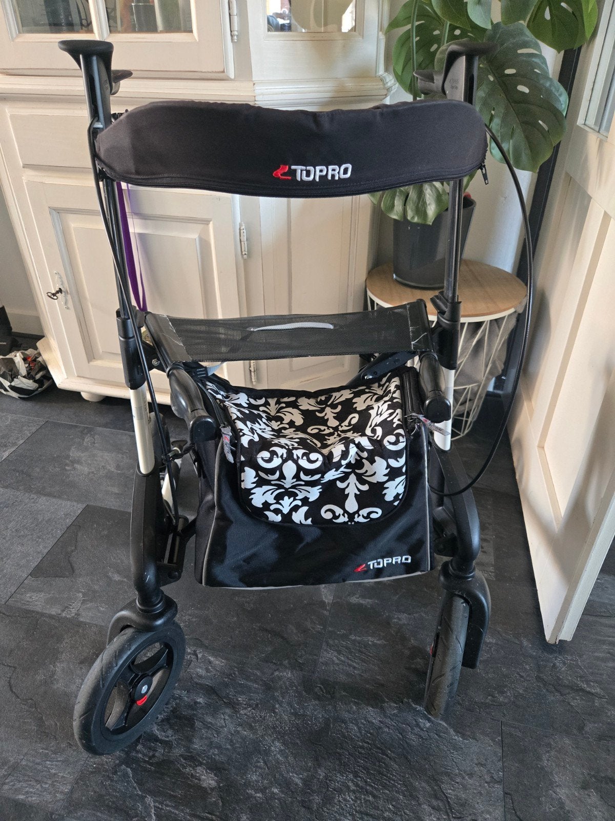 Rollator topro troja 2G, Diversen, Ophalen of Verzenden, Lichtgewicht, Zo goed als nieuw