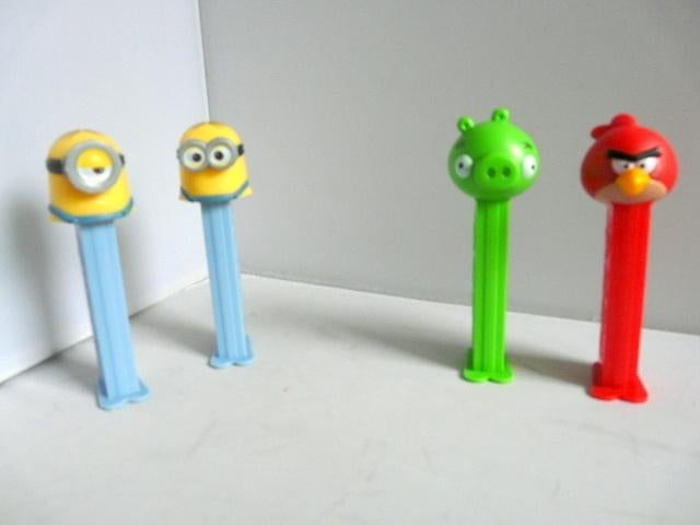 Pez Snoepautomaatjes - Minions -Angry Birds ea - foto's, Verzamelen, Ophalen of Verzenden, Zo goed als nieuw