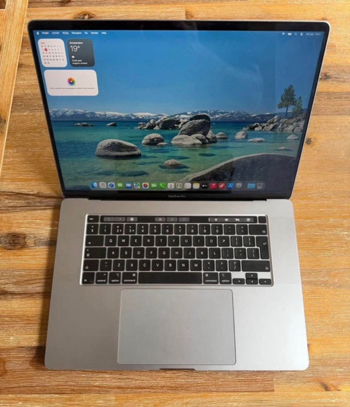 Macbook pro, 2 tot 3 Ghz, Zo goed als nieuw, 16 inch, Ophalen