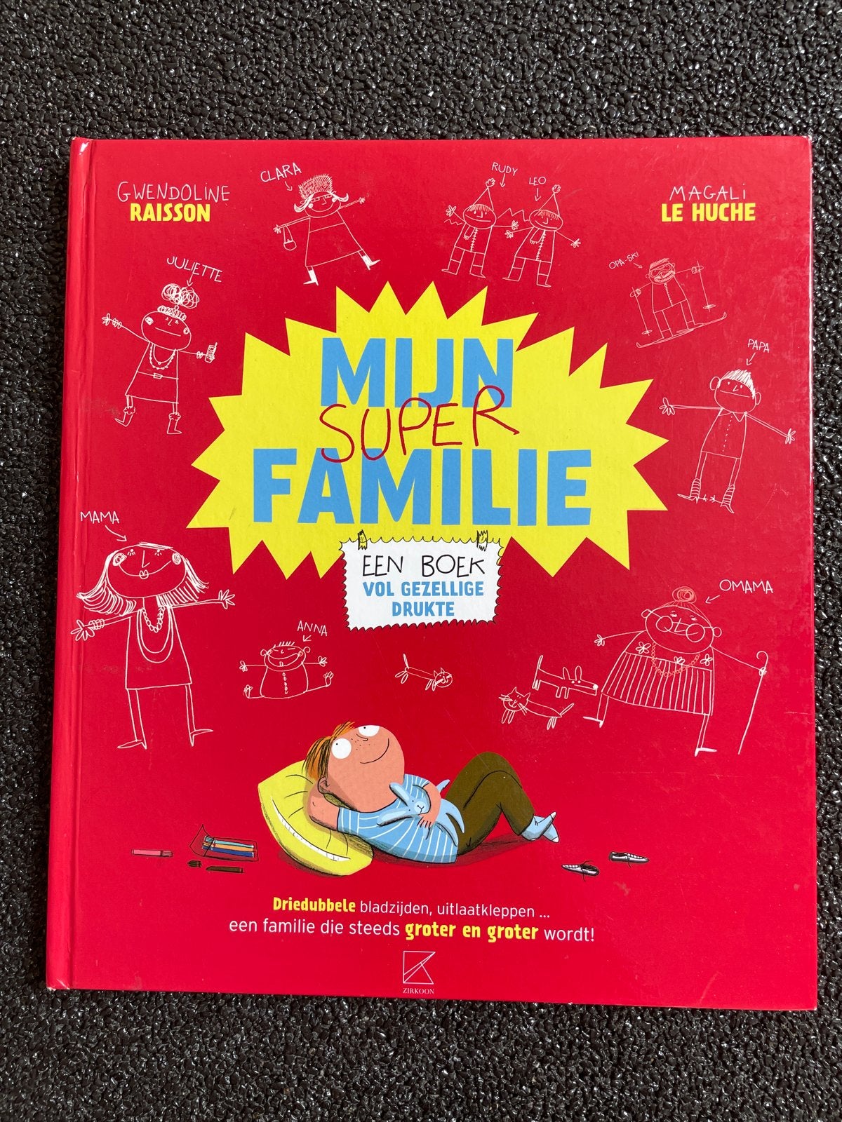 Mijn Super Familie - Uitklapboek, Ophalen of Verzenden, Zo goed als nieuw, Uitklap-, Voel- of Ontdekboek, 2 tot 3 jaar