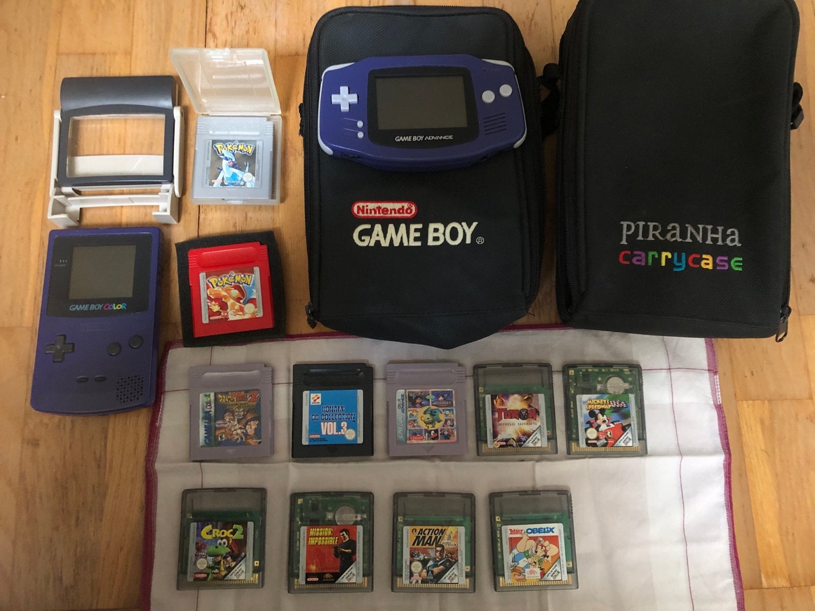 Game Boy Color, Game Boy Advance & 11 spellen, Gebruikt, Overige genres, 1 speler, Ophalen of Verzenden