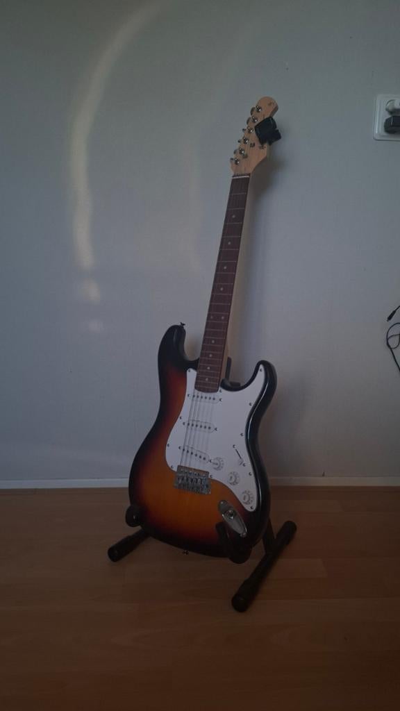 Harley Benton Elektrische Gitaar Set - Compleet, Overige merken, Gebruikt, Met versterker, Ophalen of Verzenden