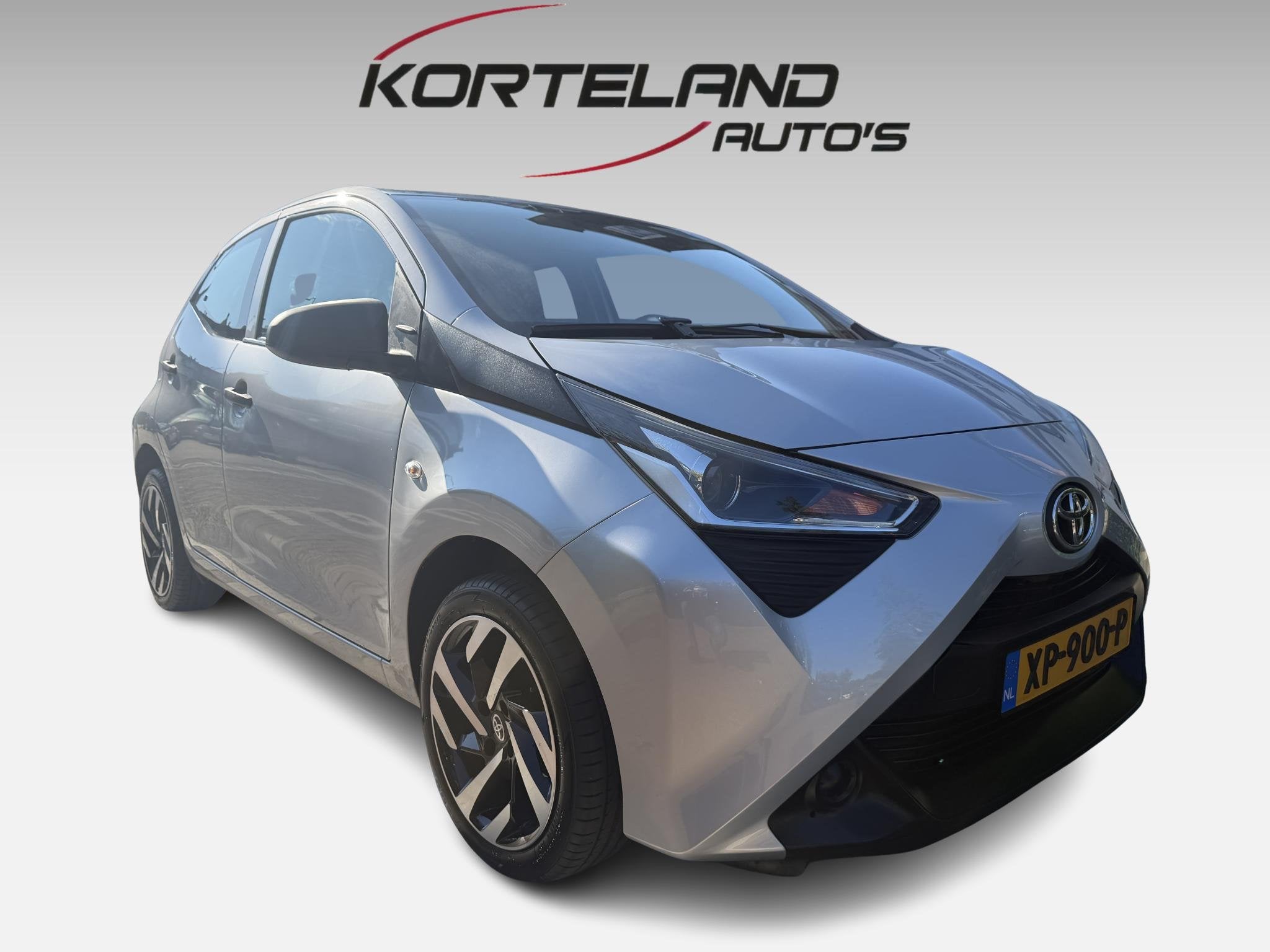 Toyota Aygo 1.0 VVT-i x-fun l Airco l Carplay | Camera |, Voorwielaandrijving, Stof, Gebruikt, Met garantie (alle)