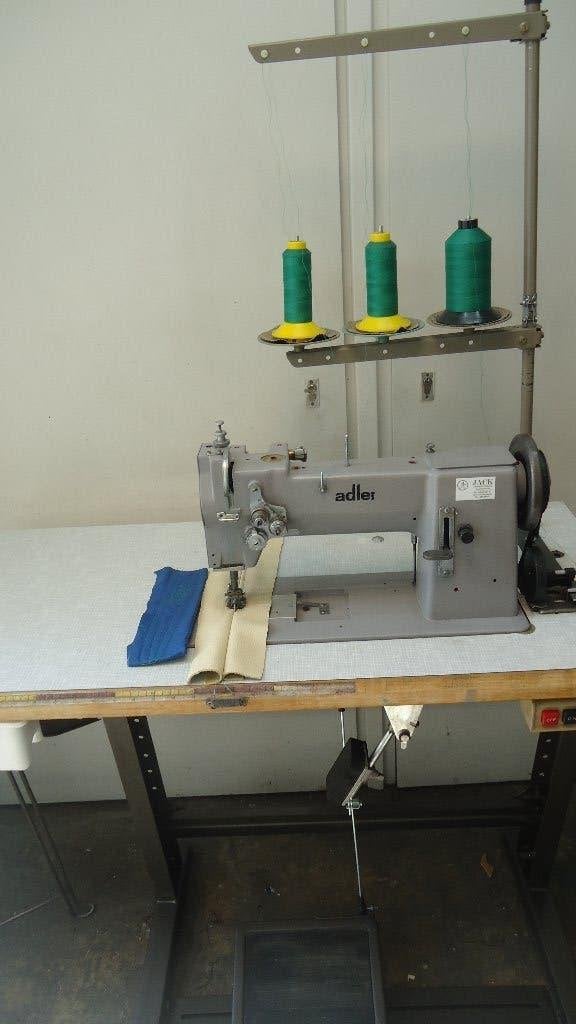 Industrie Naaimachine Adler 2 Naalds 3 Voudig transport(167, Overige merken, Gebruikt, Ophalen of Verzenden, Naaimachine