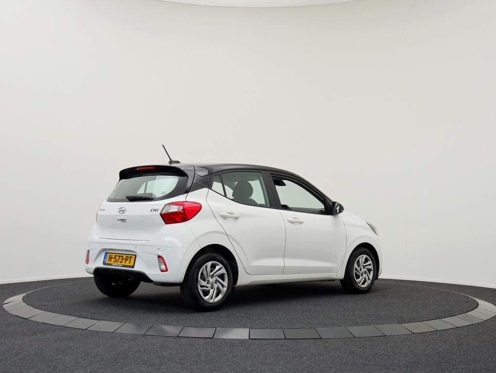 Hyundai i10 1.0 Premium | Navigatie | Clima | Dealer onderho, Voorwielaandrijving, Stof, Gebruikt, 899 kg