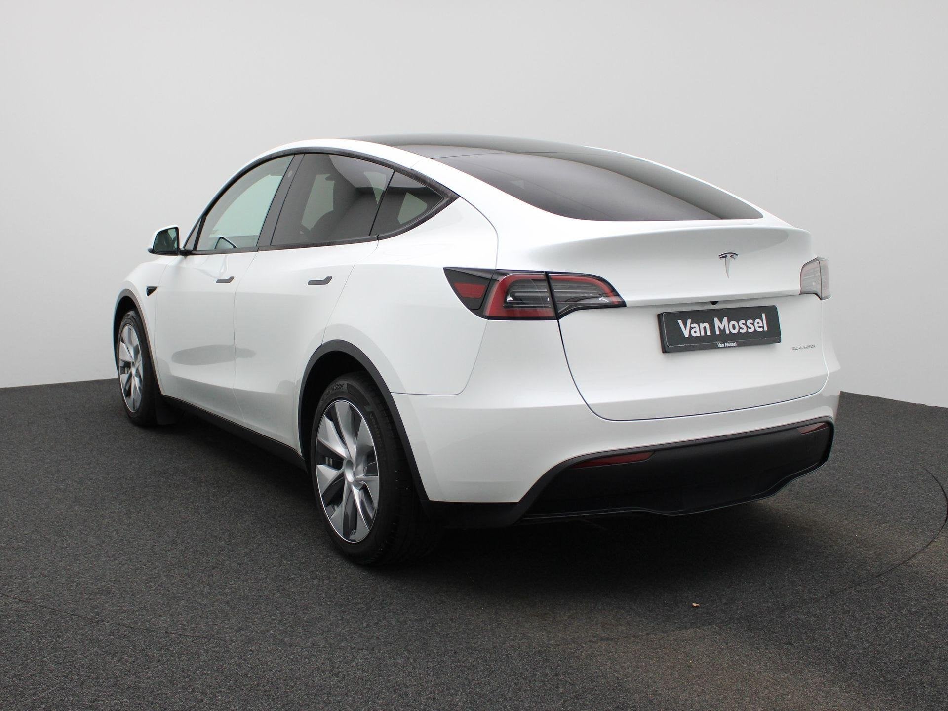 Foto 3 van Tesla Model Y Long Range AWD 75 kWh | 96% SOH | FSD | BTW-Au