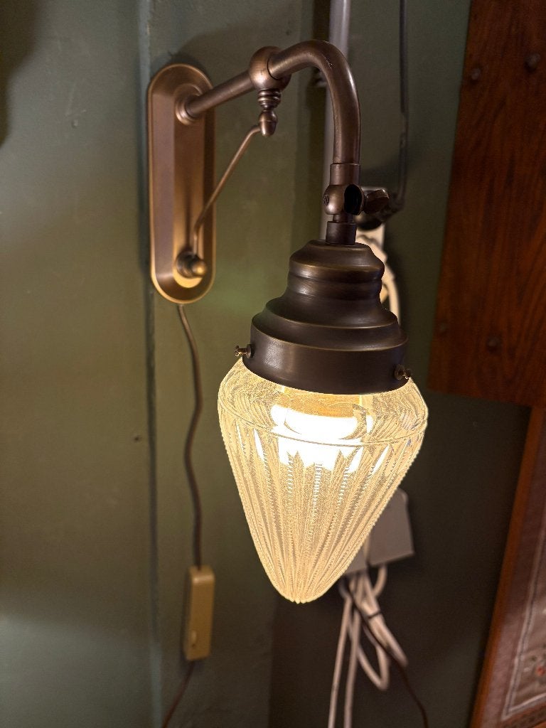 Prachtige Vintage wandlamp. Gebruiks Klaar!!!!!, Antiek en Kunst, Ophalen of Verzenden