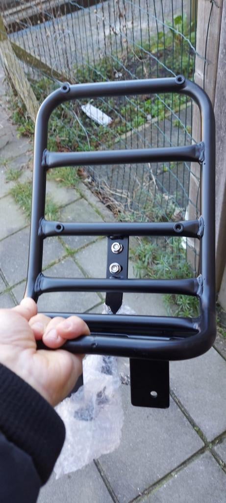 Nieuwe zwarte fietsfatbike  voordrager, Fietsen en Brommers, Fietsaccessoires | Bagagedragers, Nieuw, Ophalen of Verzenden